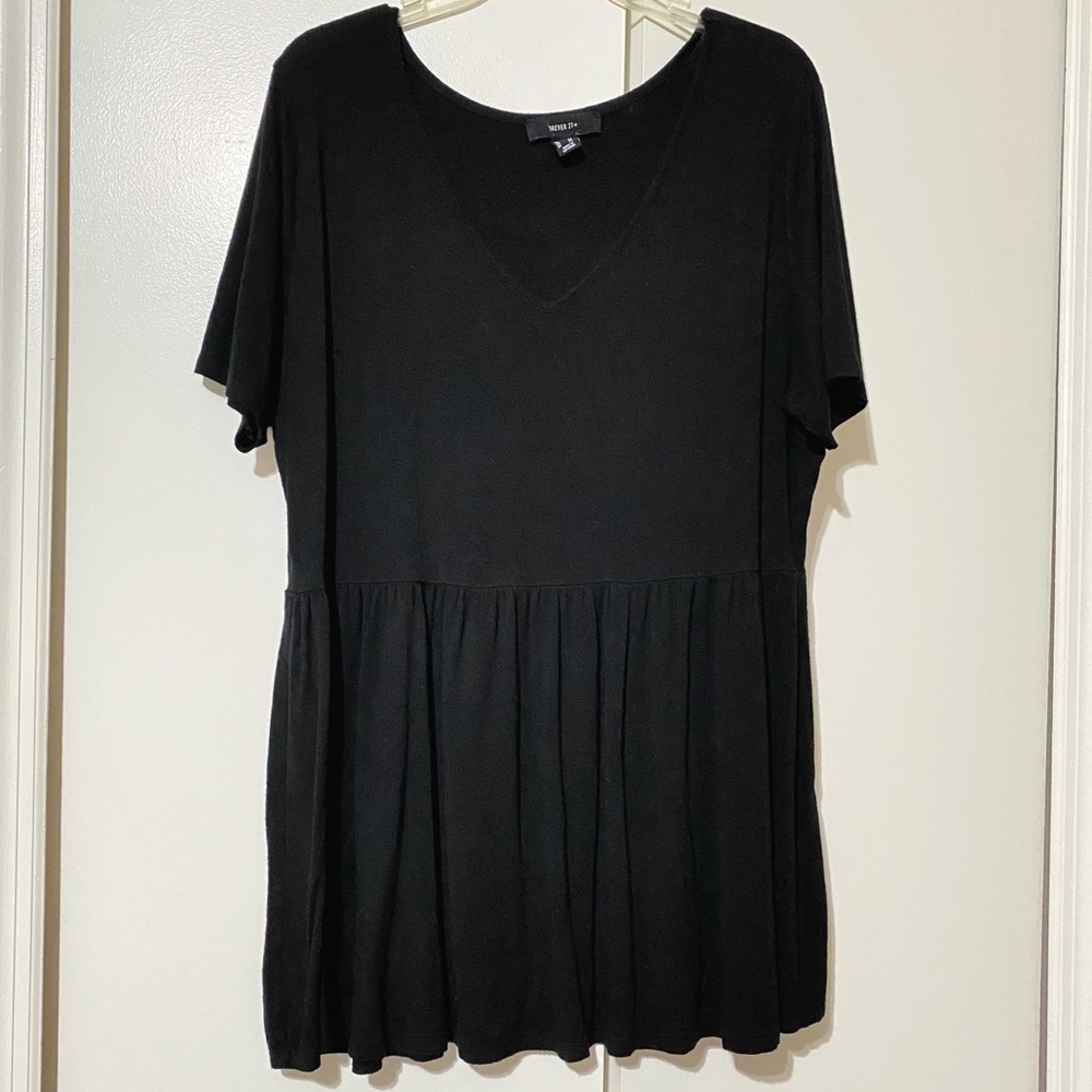 Forever 21 plus size black babydoll top